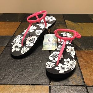 NWT! Panama Jack Sandals women’s size L 10-11.